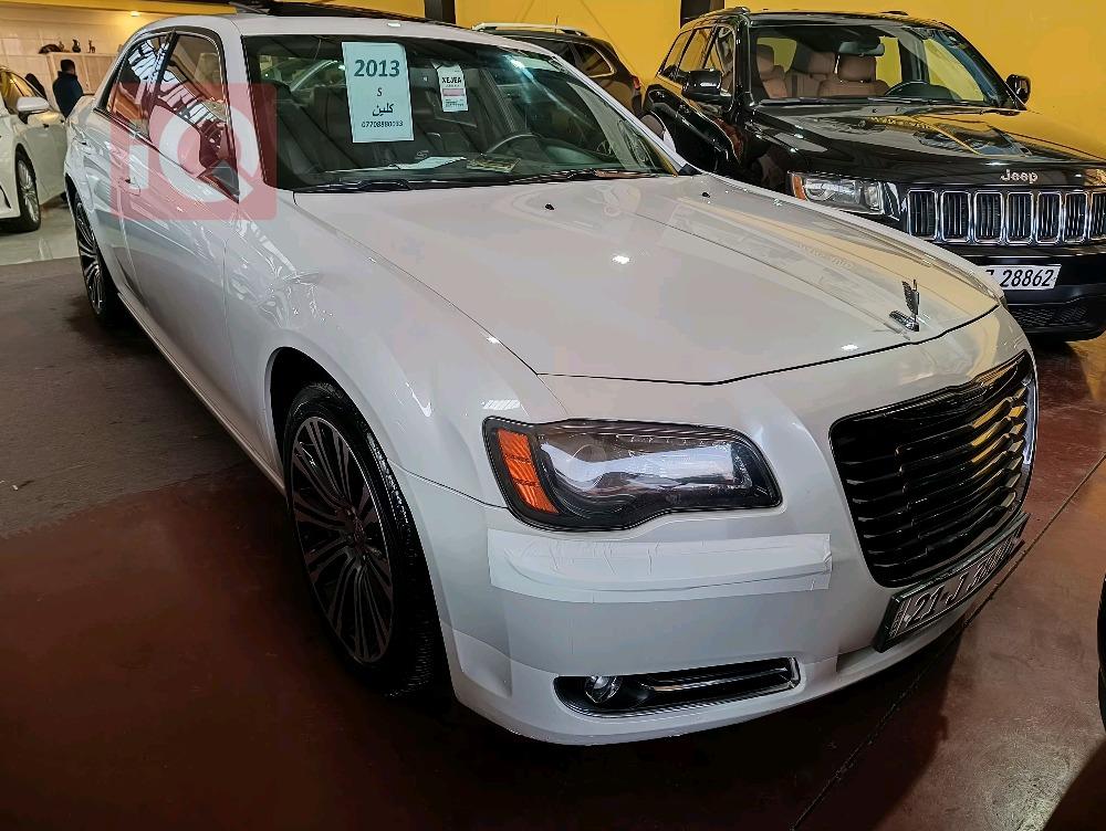 كرايسلر 300